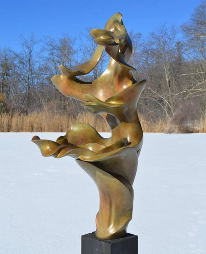 Bronze Davonte statue won 2nd price in Equinox bakance show Bronze Davonte statue won 2nd price in Equinox bakance show